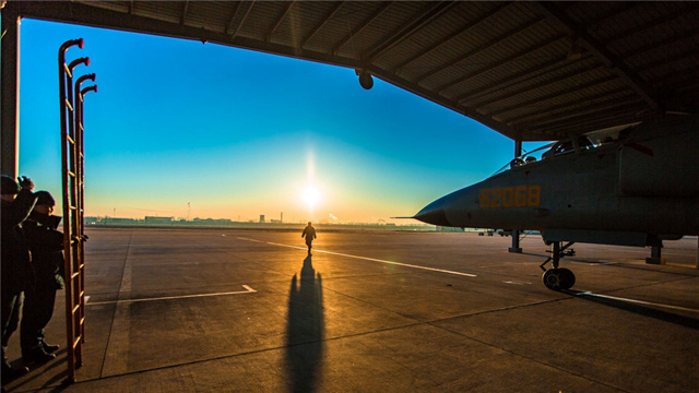 【柳營(yíng)放歌】詩(shī)二首記月夜訓(xùn)練