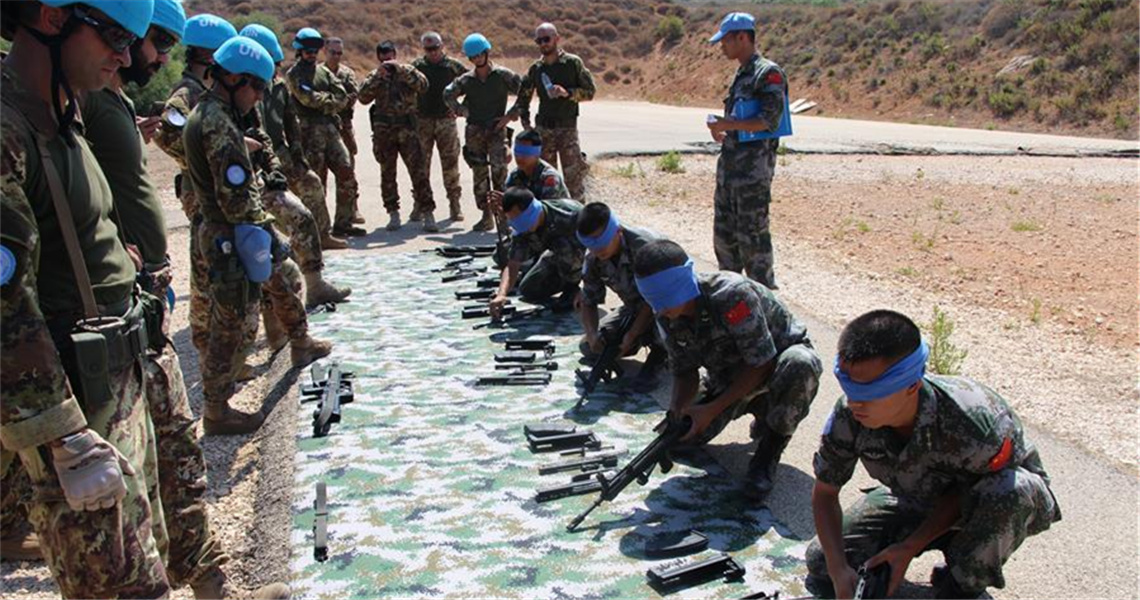 中意赴黎維和官兵聯(lián)合開展應急防衛(wèi)和醫(yī)療救援訓練