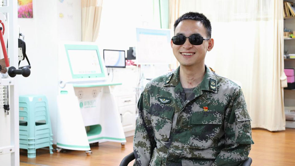 我們在戰(zhàn)位報(bào)告 英雄篇章｜杜富國