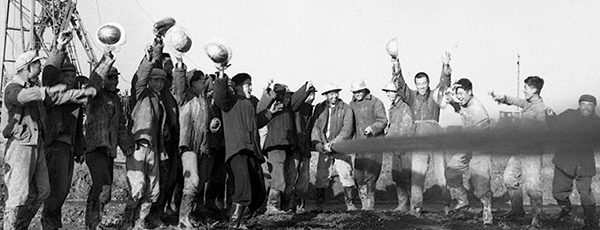 【百個瞬間說百年】1965，十年艱辛探索成就輝煌