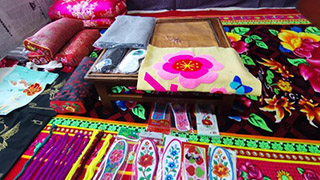 “懸崖邊”村莊新時尚：村民曾不愿過的舊光景成攬客新招？