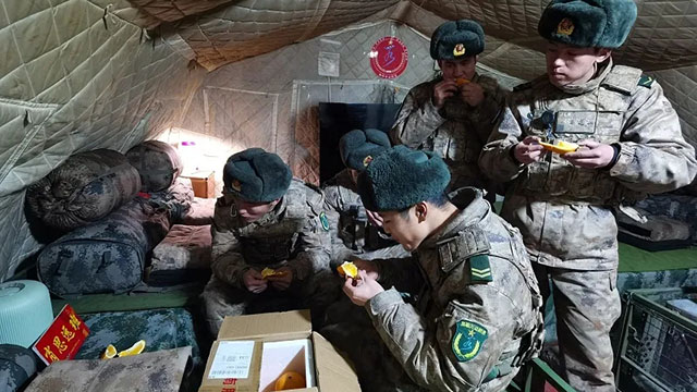 新春年貨到，聽肖思遠(yuǎn)媽媽講包裹的故事