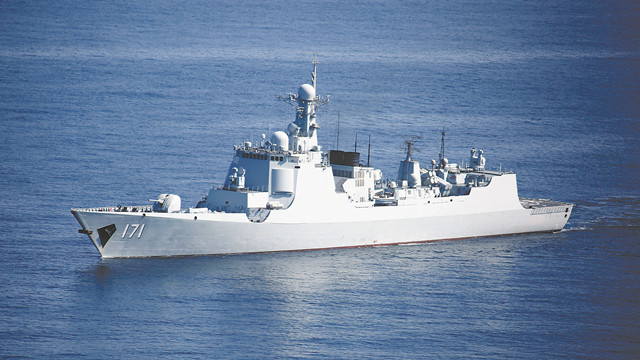 海軍海口艦認(rèn)真學(xué)習(xí)宣傳貫徹黨的二十大精神