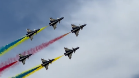 長空鑄劍丨殲-10 二十八歲生日快樂