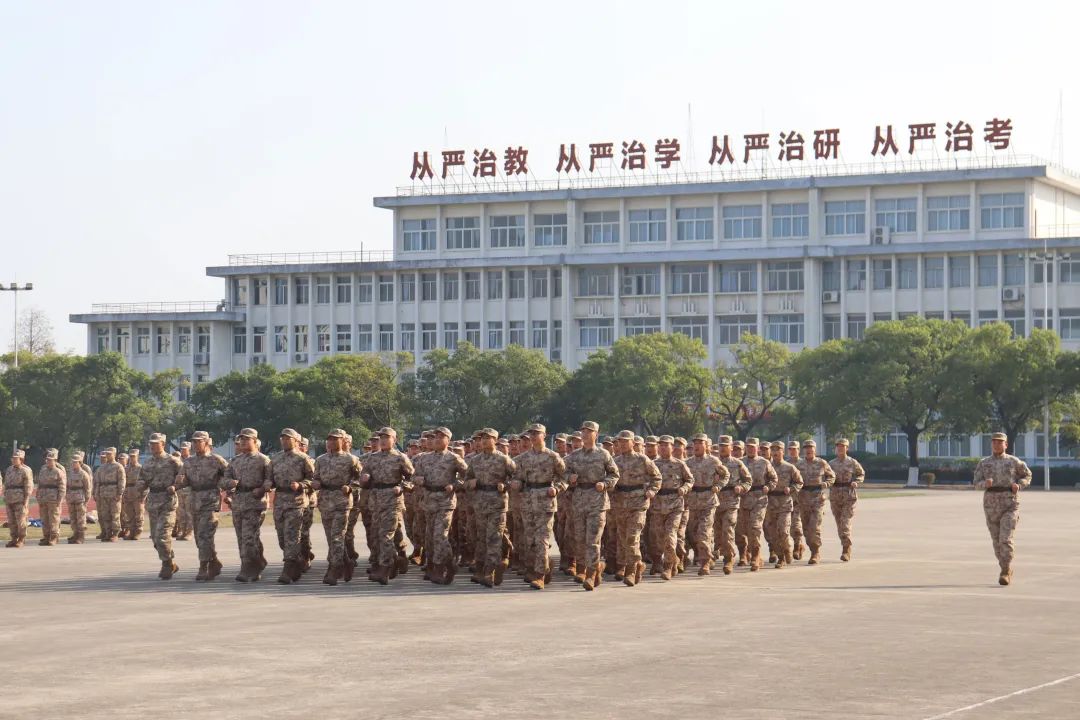 a4e0b8e2663545809b7482f402ae18b2