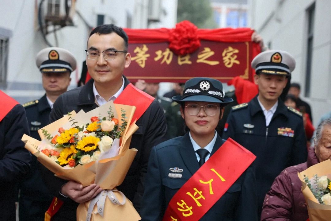 6004e641f5c14cf69597b657b4b0c219