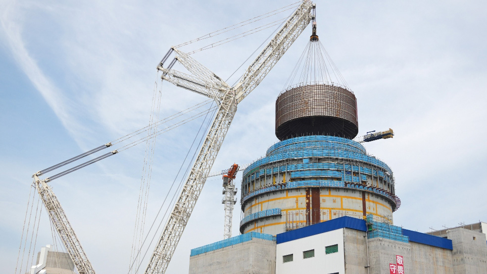 山東海陽核電3號機(jī)組核島大型模塊吊裝完成