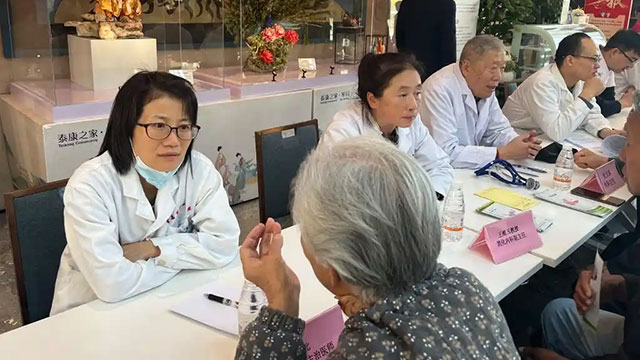 重陽節(jié)關(guān)懷至，健康科普進(jìn)城陽！青島市健康教育進(jìn)農(nóng)村活動(dòng)走進(jìn)城陽街道