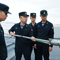 精武強(qiáng)能向深藍(lán)（最美新時(shí)代革命軍人風(fēng)采）